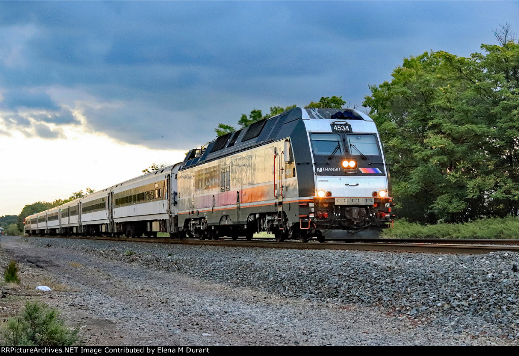 NJT 4534 on train 5441